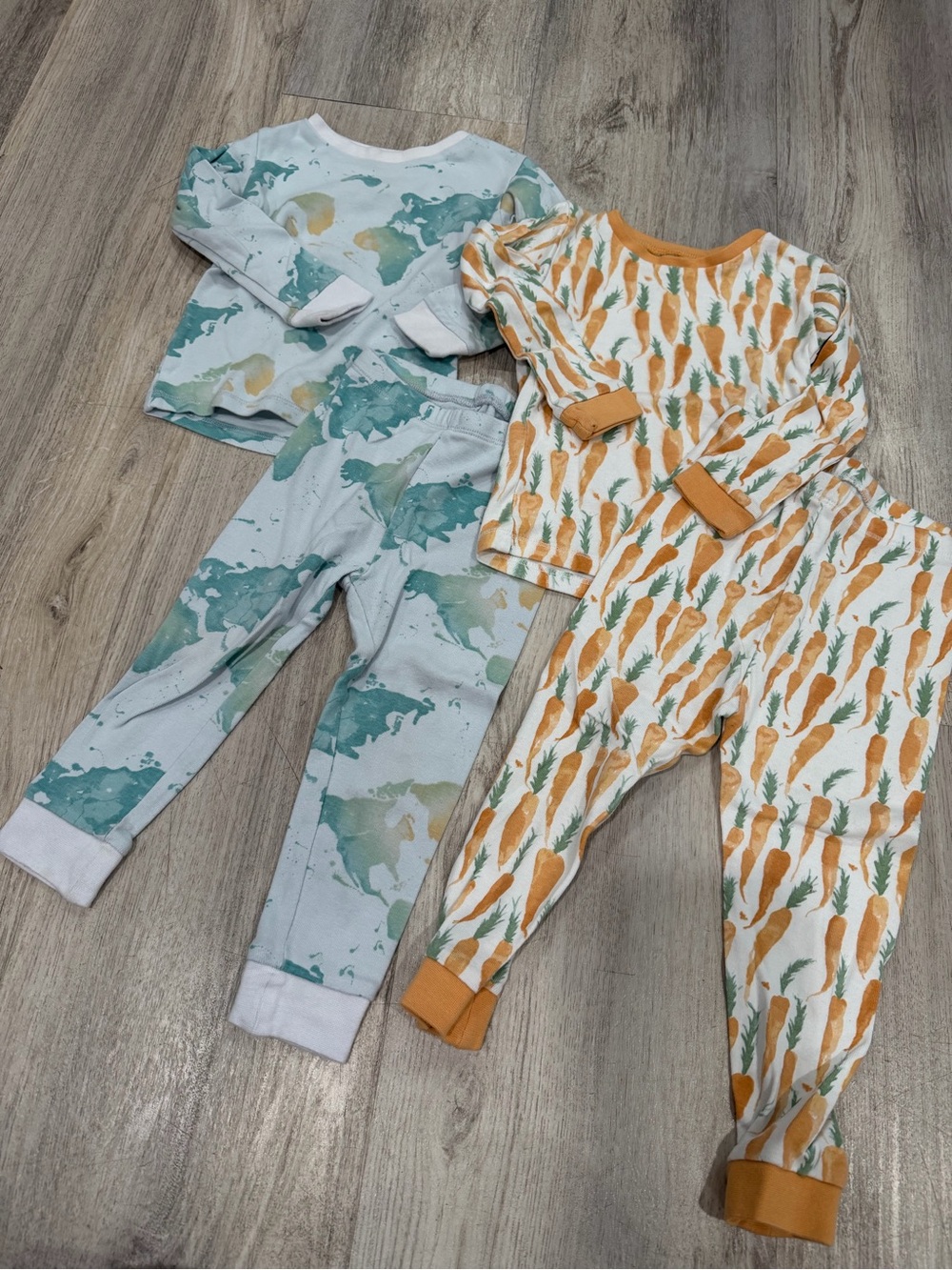 Burt’s bees pajama set bundle